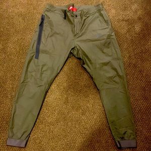 New Nike athletic pants